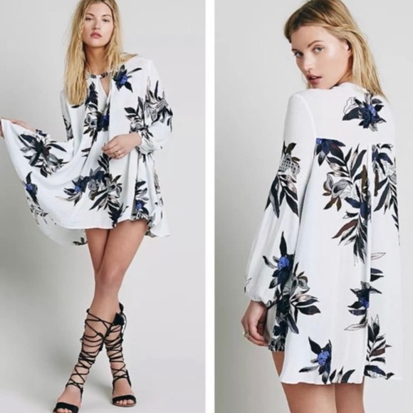 Free People Electric Orchard Swing Tunic Womens Small White Purple Keyhole - Picture 1 of 11